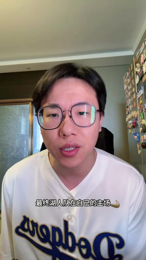 开云官网-解说:湖人表现已经无懈可击但阵容太浅了 八村塁简直杜兰特附体
